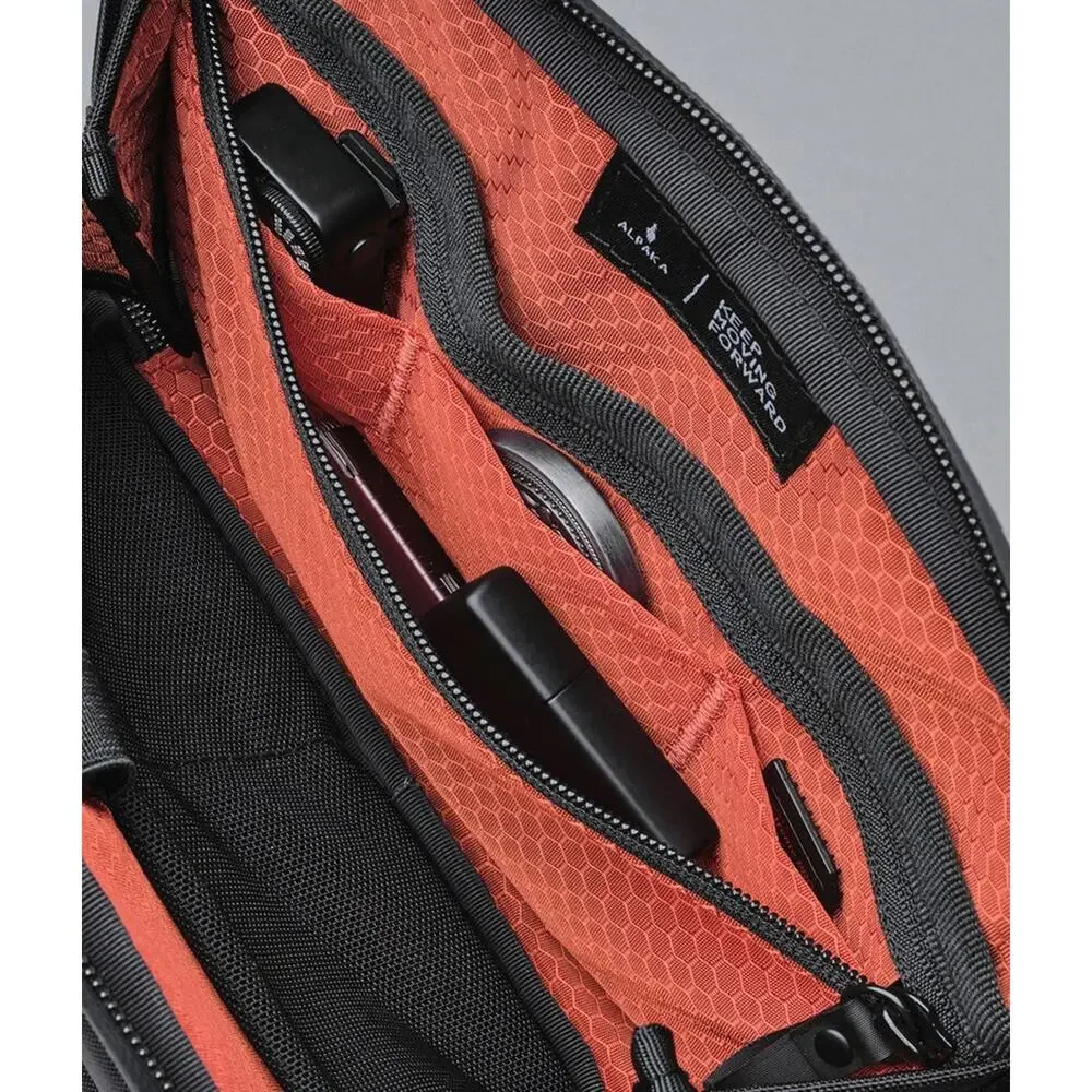 NWT Alpaka Elements Mini Tech Travel Case Sling Bag Black | X-Pac VX42